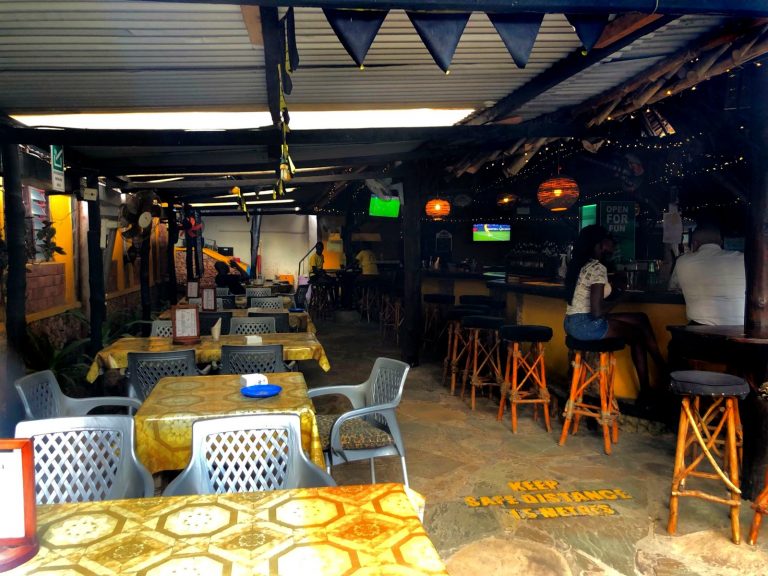 Bar and Dining Safari Inn Restaurant Bar Mombasa Kenya